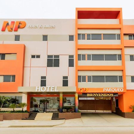 Np Hotel Y Suites Гуаякуил Екстериор снимка